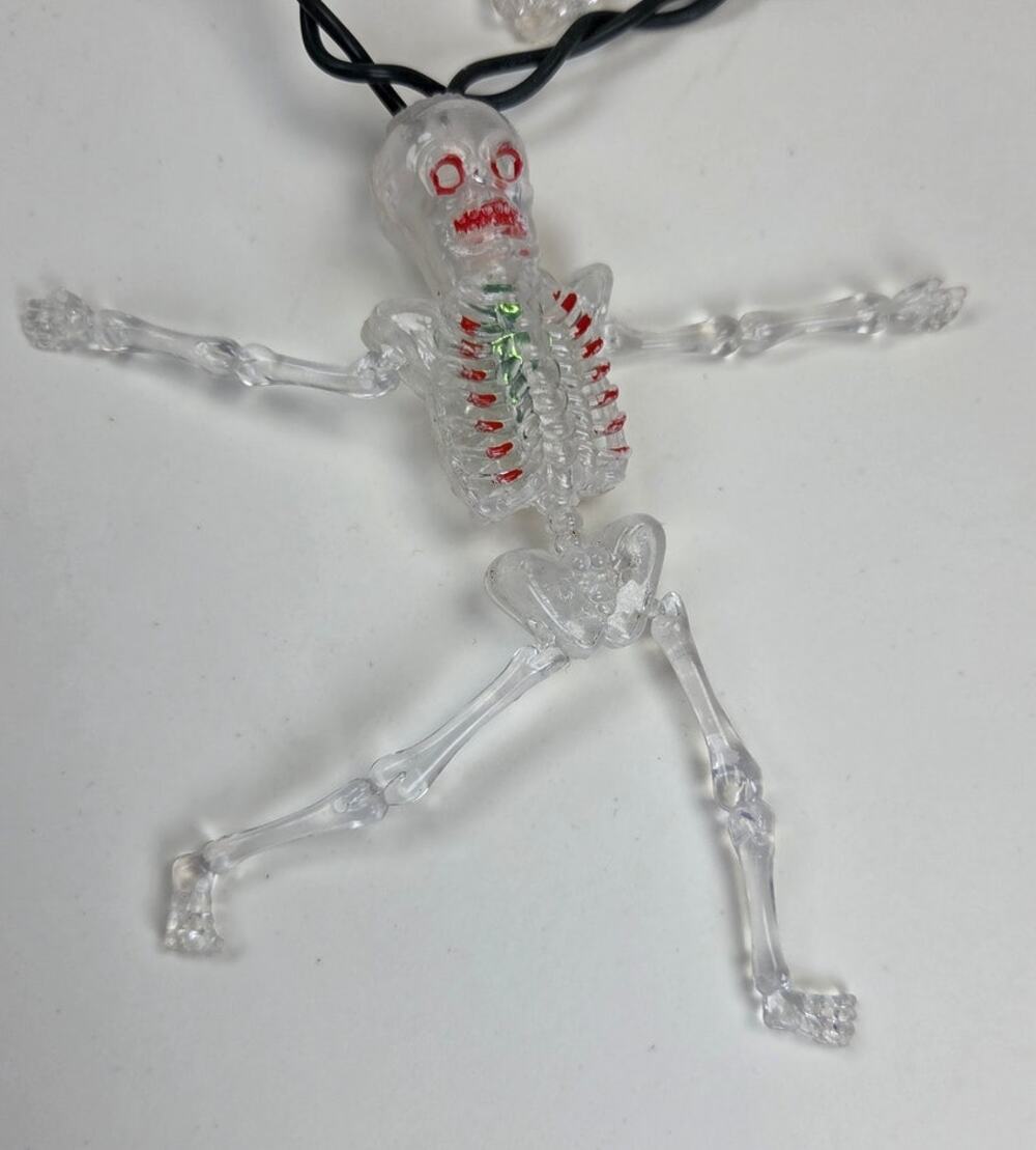 Halloween Skeleton String Flashing Lights 10 Light Set Tested Working